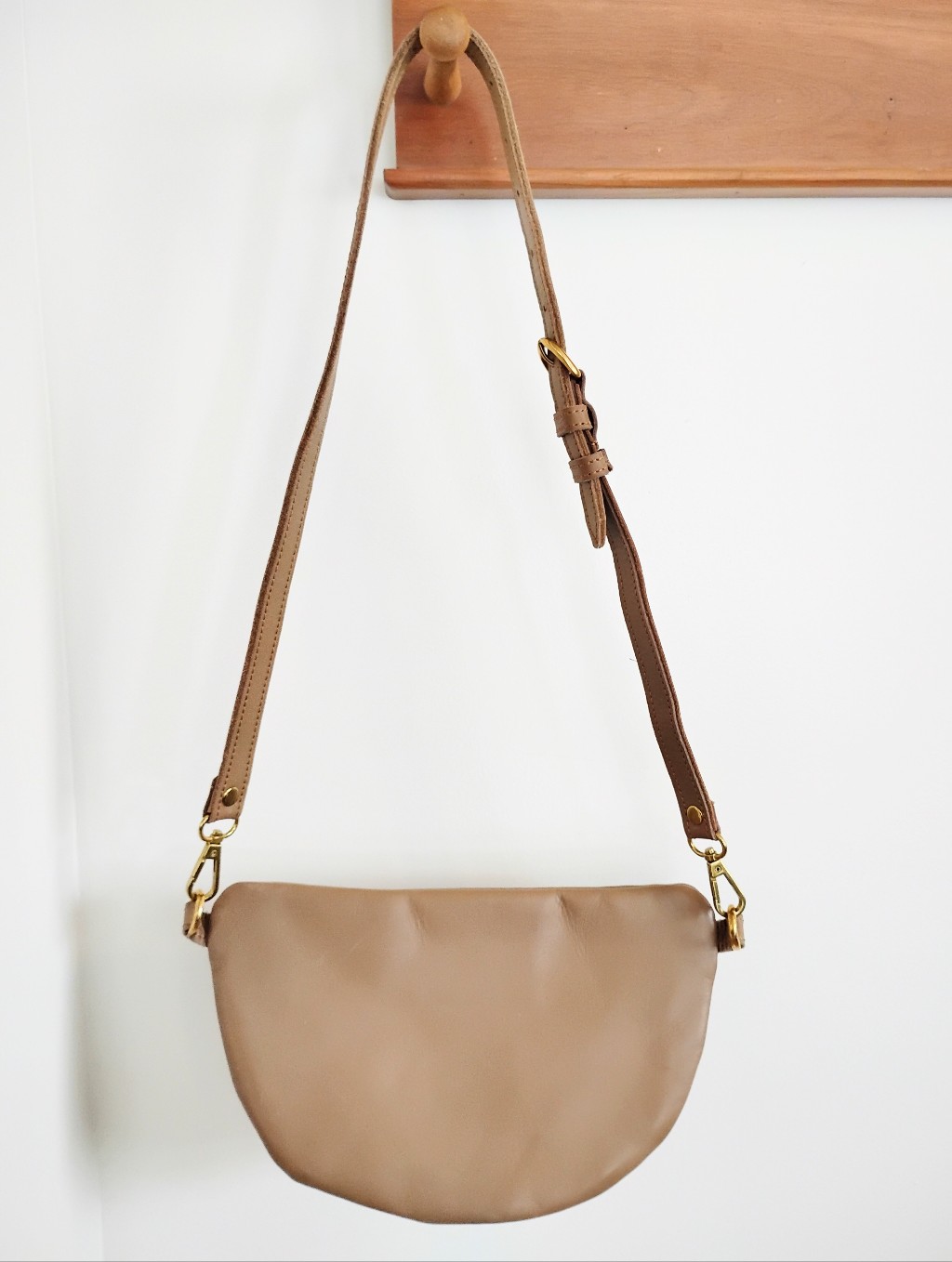 Abby Alley Crossbody Sling Bag With Gold Hardware In Latte — image 2 of 4